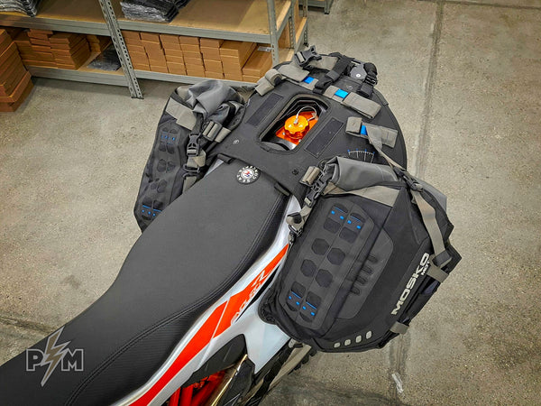 Perun moto KTM 690 Enduro Luggage rack SD and Mosko moto Reckless 80 Revolver - 3
