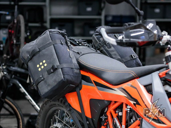 Perun moto KTM 690 luggage rack and Heel guards Kriega OS-base OS-18 - 2