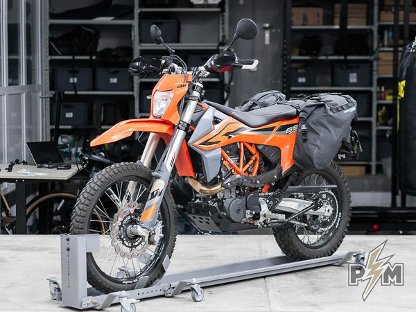 Perun moto KTM 690 Luggage rack and Heel guards with Enduristan Blizzard XL - 1