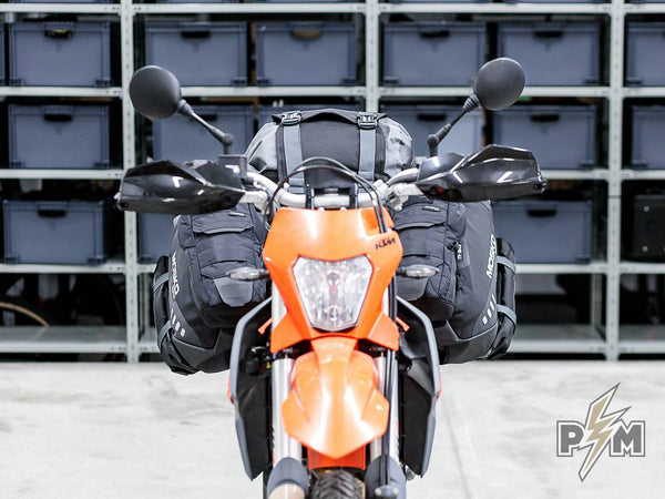 Perun moto KTM 690 Luggage rack, Extension plate and Heel guards with Mosko moto Reckless 80 - 7