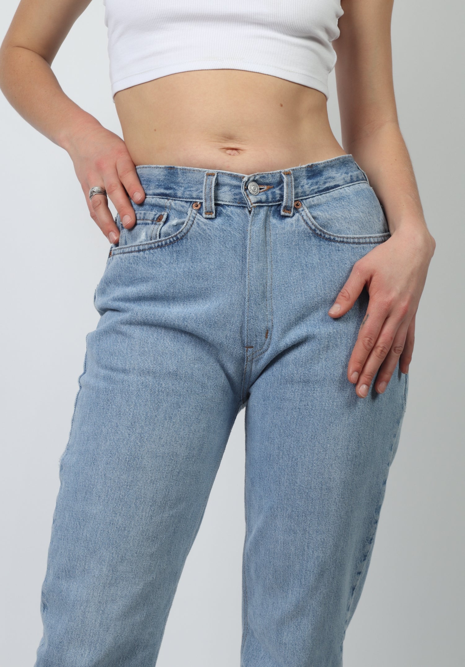 8 Aus Vintage Levi's Boyfriend Jeans | Cult Bravery