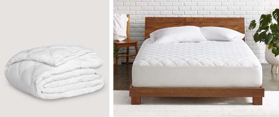 Mattress pad folded and mattress pad on a bed