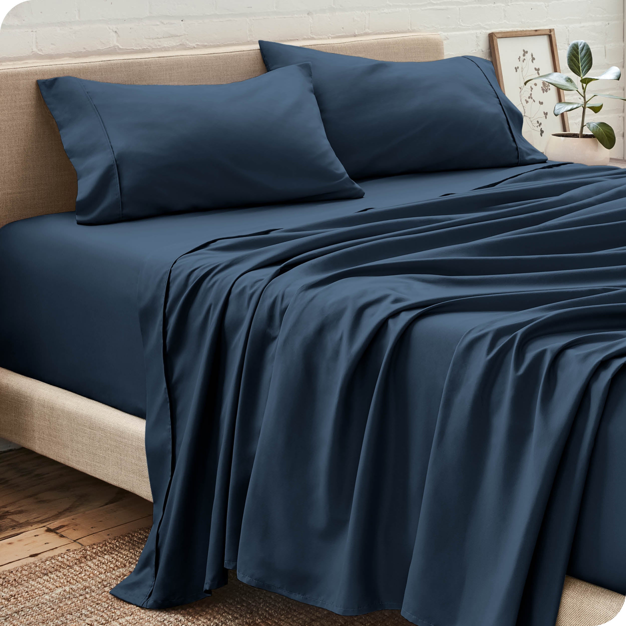 Microfiber Fitted Sheet Bare Home Color: Midnight Blue, Size: Twin