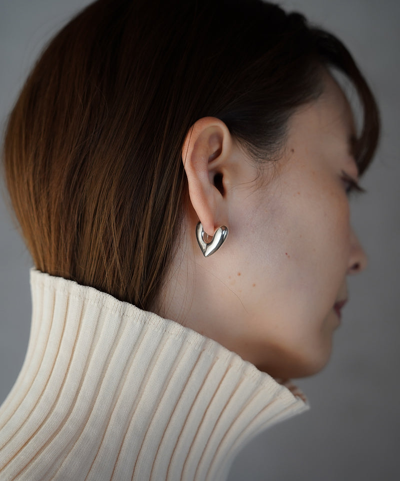 Annika Inez 】HEART HOOPS ピアス 限定セット sandorobotics.com