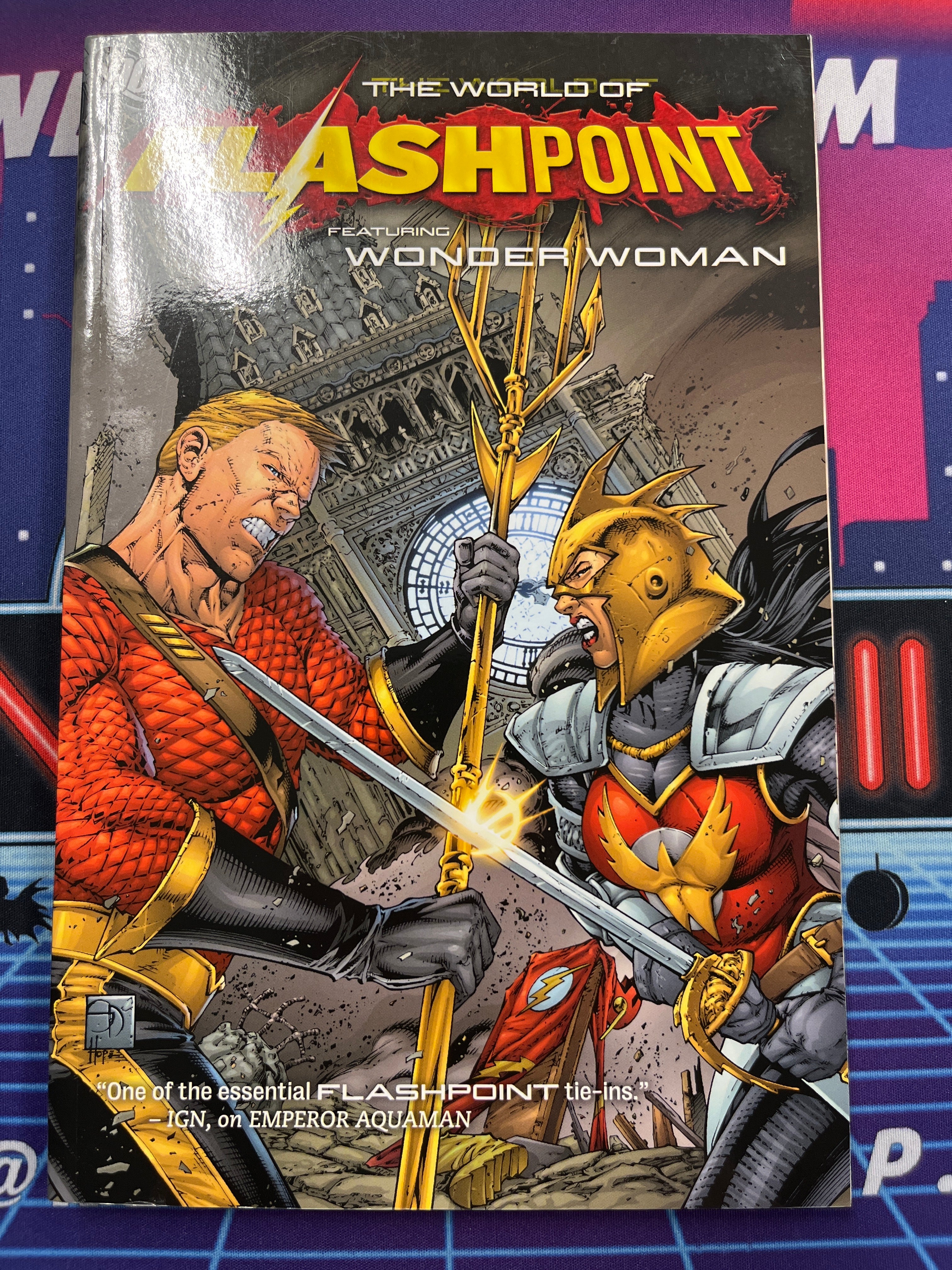 The World of Flashpoint feat. Wonder Woman TPB 2012 (Pre Owned)
