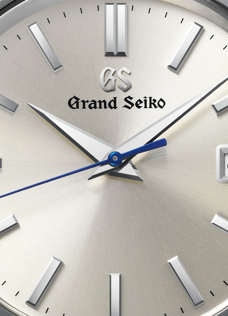 Grand Seiko Quartz SBGP001 Champagne 44GS Watch – Grand Seiko Official  Boutique