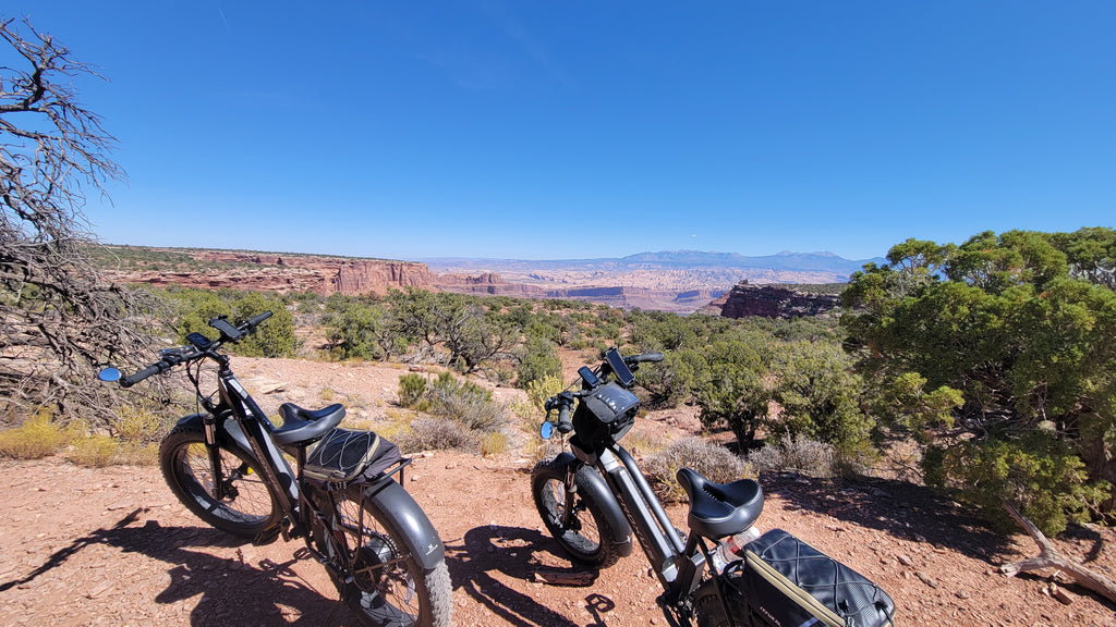 Riding electric bikes together