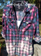 Load image into Gallery viewer, Distressed Plaid Shirts
