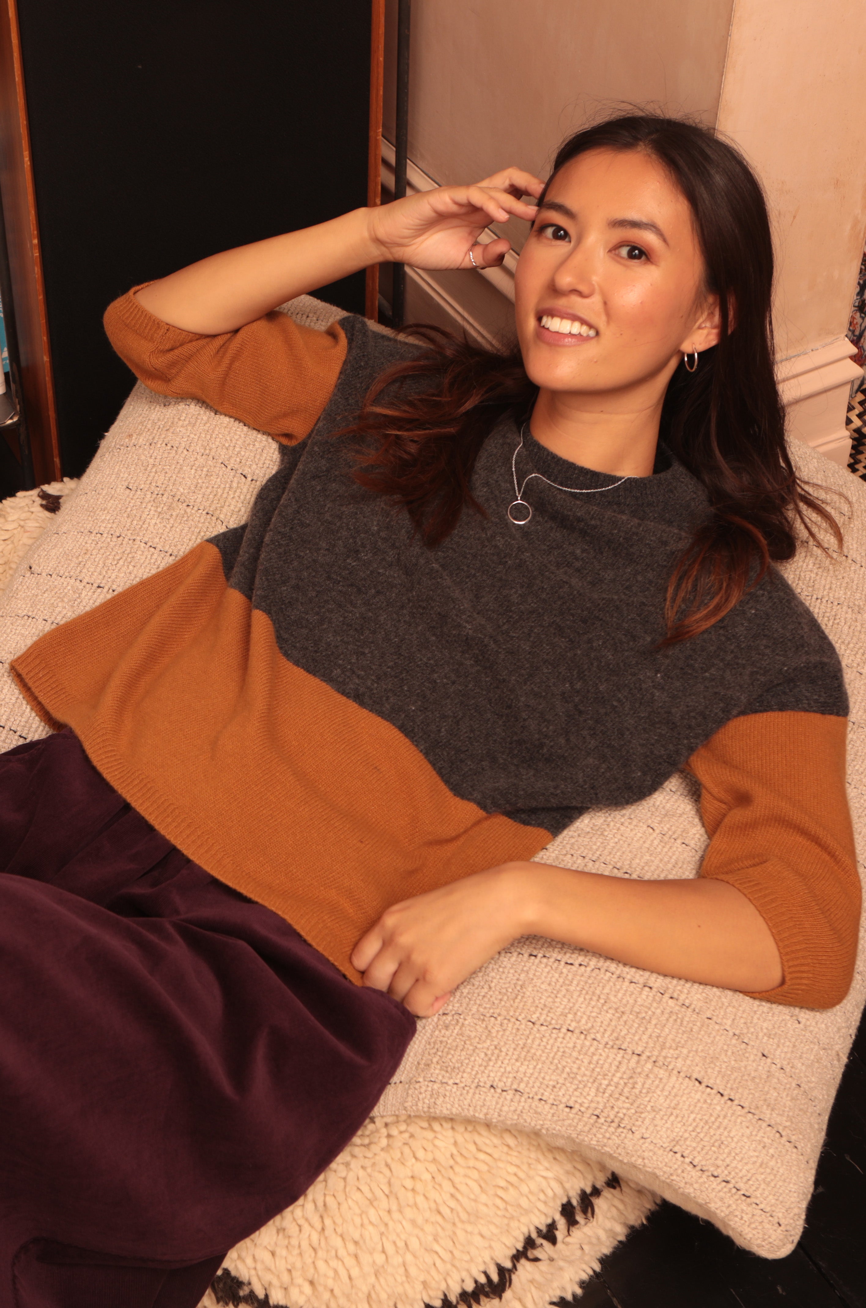 Cropped Colour Block Knit Jumper in Graphite/Warm Ochre, Graphite/Warm Ochre / 18