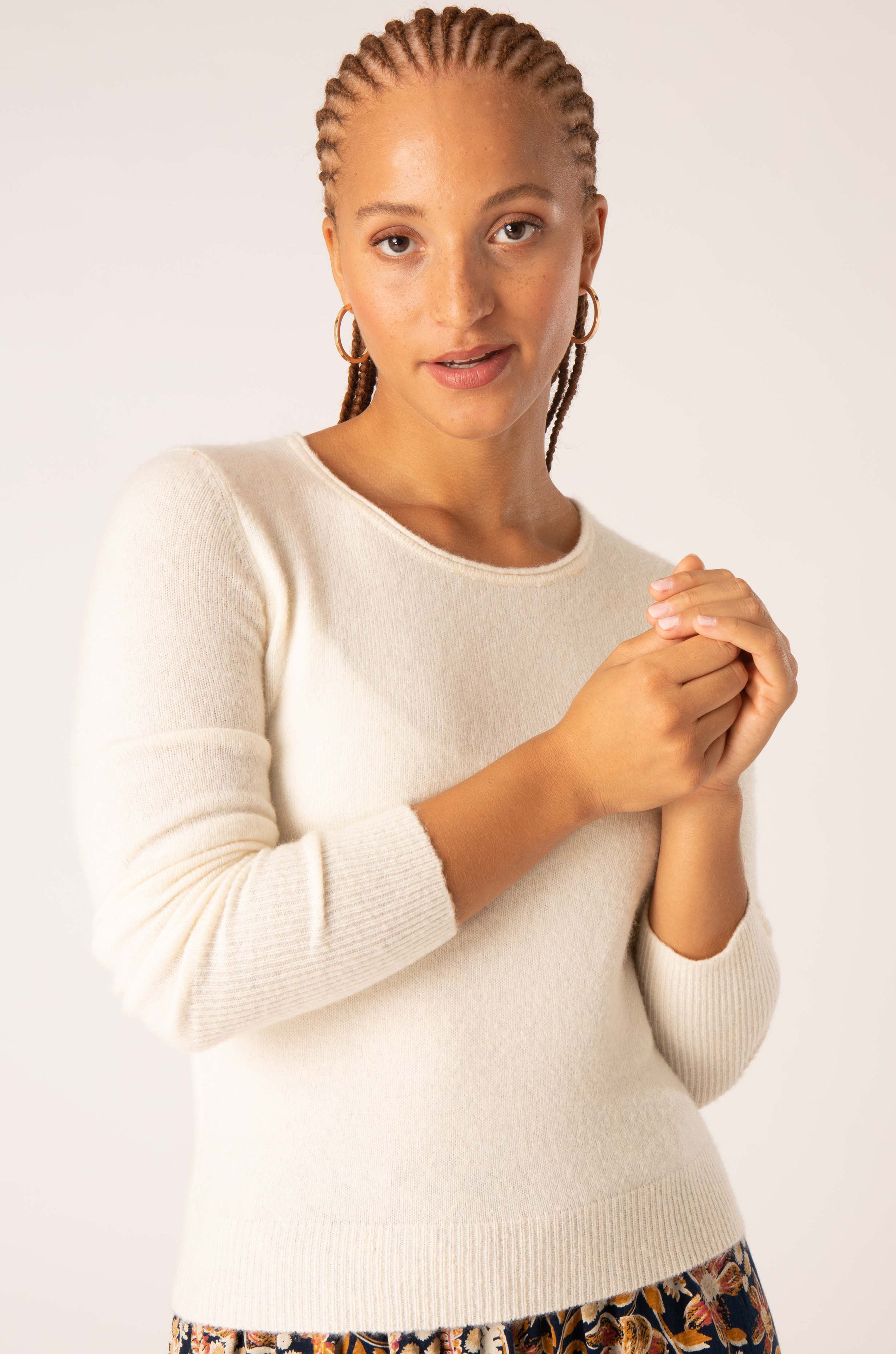 Super Soft Crew Neck Jumper in Cream, Cream / 18