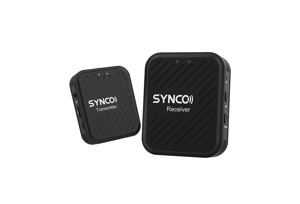 SYNCO G1(A1) wireless clip on mini microphone has transmitter and receiver that are in the same size.