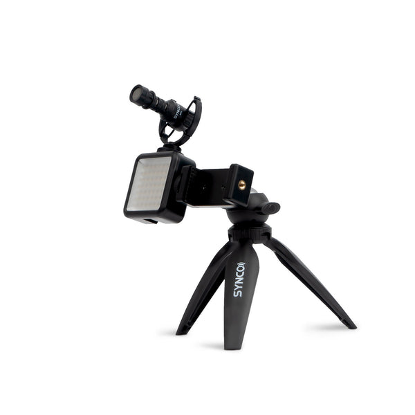 SYNCO Vlogger Kit 2 is a microphone recording kit compatible with android including a microphone, video light, and mini tripod.