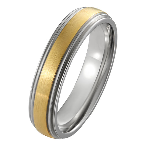 Platinum and yellow gold two tone men's wedding ring with grooves