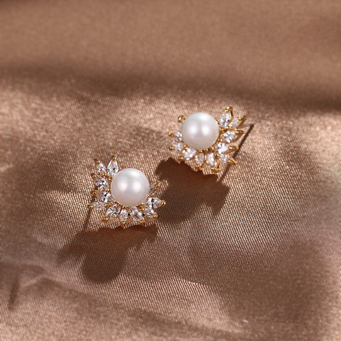 Gold Plated Silver Earrings With Pearl