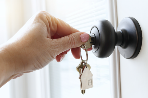 Digital Door Lock Vs Key Lock: Which Lock Is Best For Your Home?