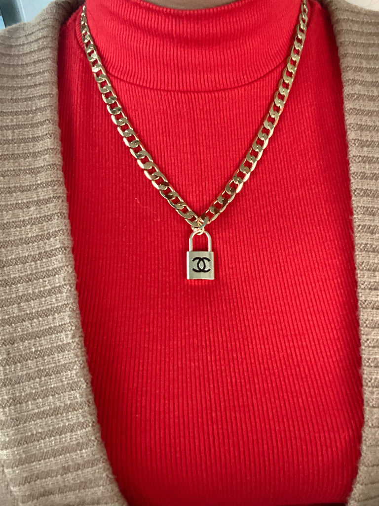 2014 CHANEL Tweed Padlock Supermarket Belt Necklace For Sale at 1stDibs   chanel padlock necklace chanel tweed necklace belt lock necklace