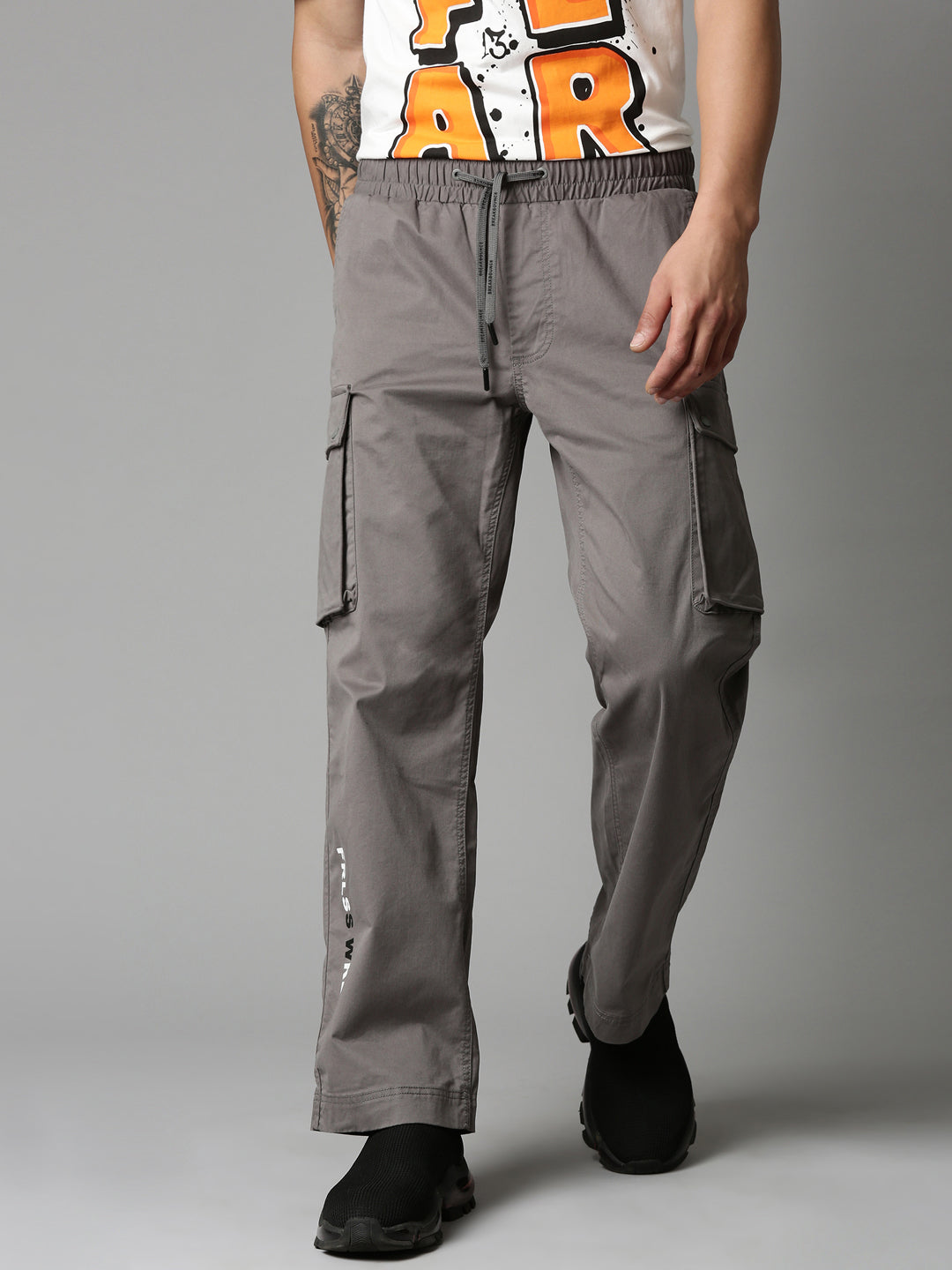 Mens Regular Fit Cargo Pant Length  Ankle Length Gender  unisex at Rs  500  Piece in Mumbai