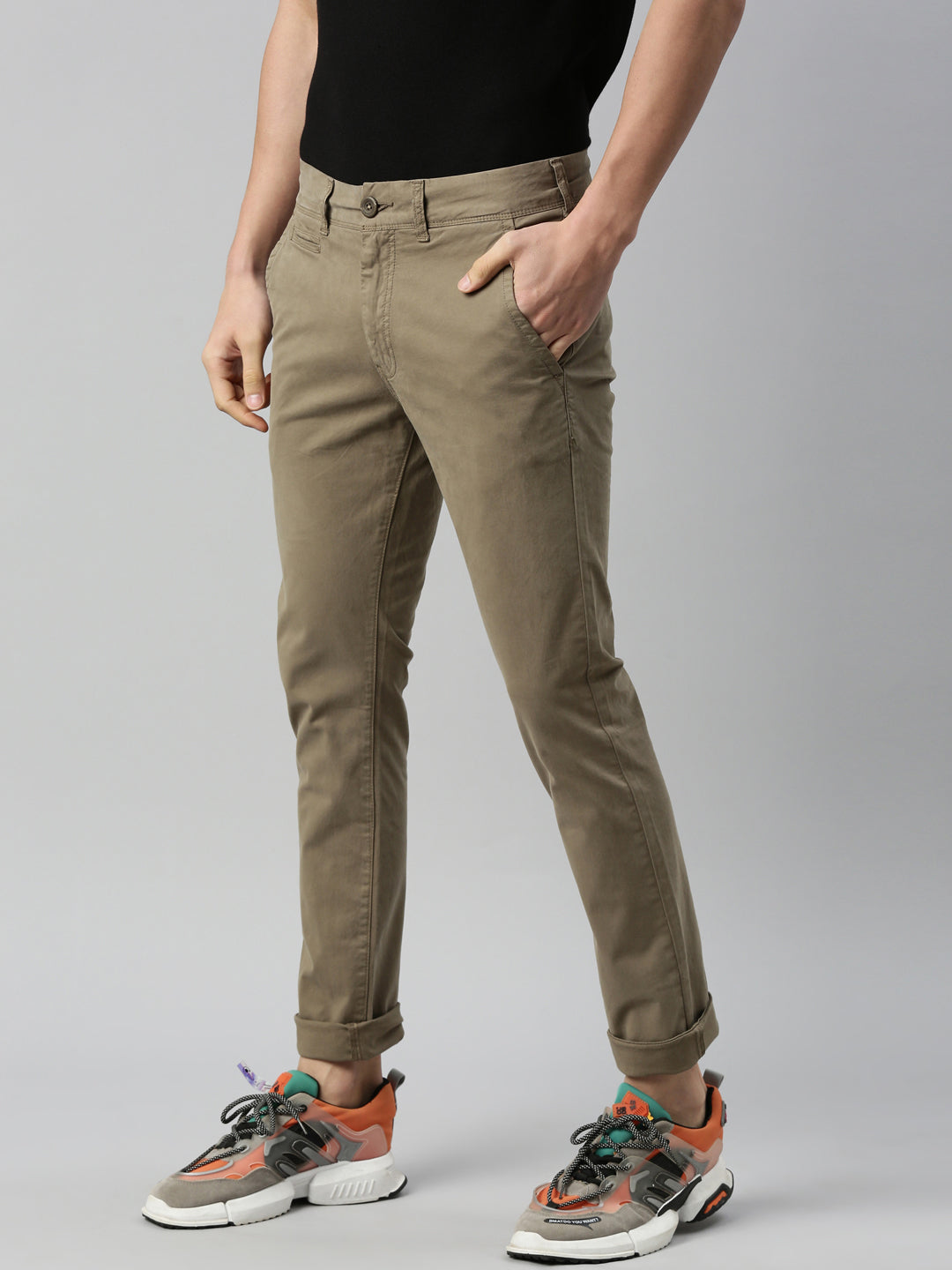 Buy Breakbounce Men Brown Highveld Bear Hug Slim Fit Trousers - Trousers  for Men 526492 | Myntra