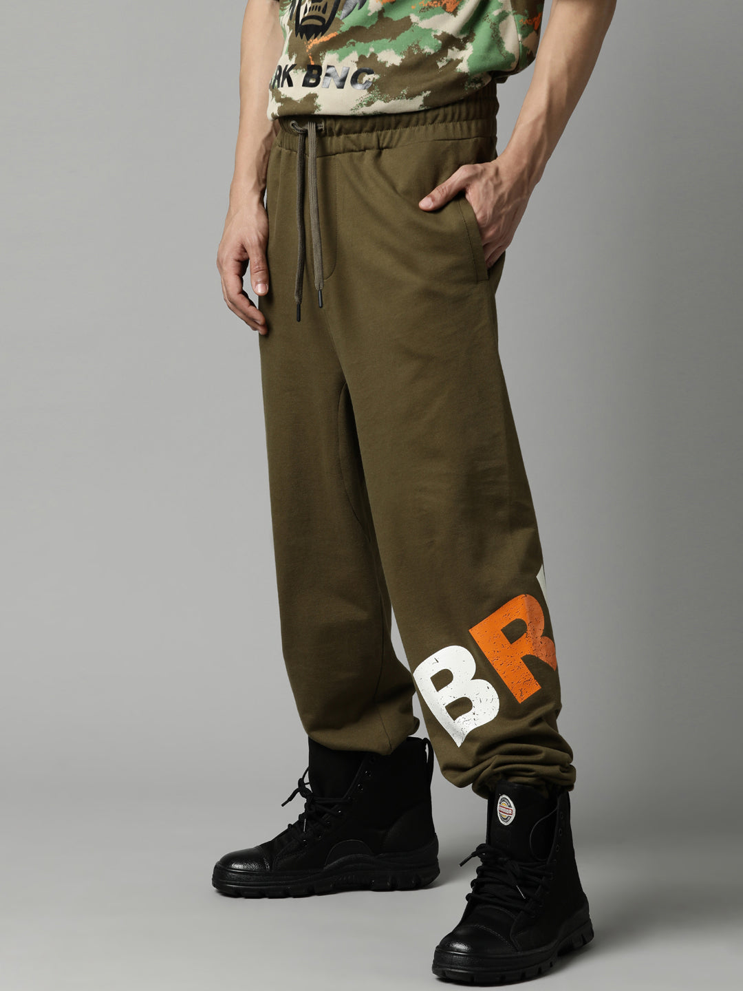 Wholesale baggy camo pants For A PullOn Classic Look  Alibabacom