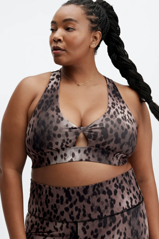 plus size activewear - Fabletics