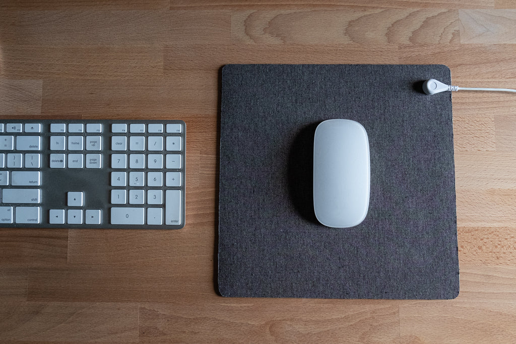 earthing grounded mouse pad