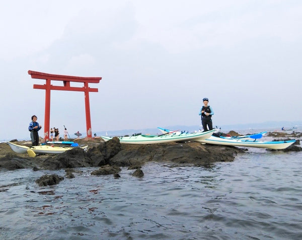 いつも行っている慣れすぎている名島ですが、普段泳がないエリアをさがして、シュノーケリングを楽しみました。