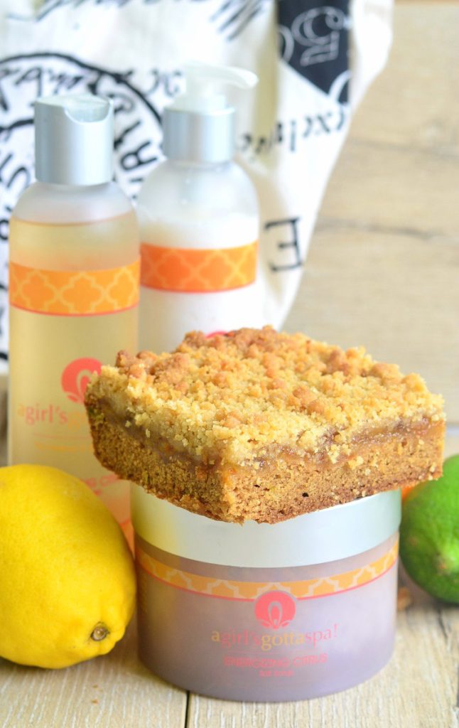 Citrus Crumble Cookie Bars Recipe from @willcook4smiles using ingredients inspired by @agirlsgottaspa Energizing Citrus scent