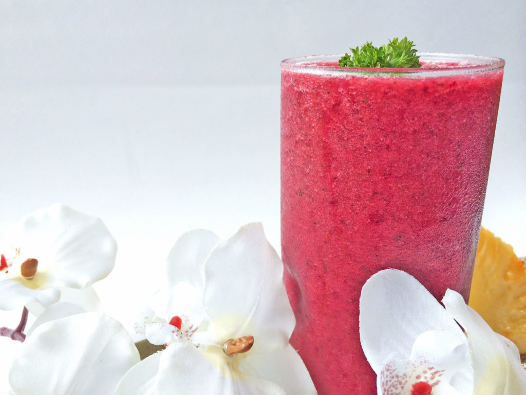 Get swimsuit ready with these amazing smoothies from some of the best spas! via @agirlsgottaspa