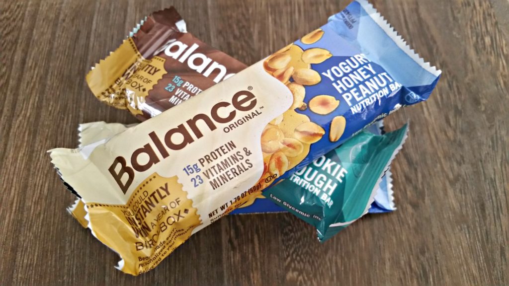 Delicious, smart snacking with @balancebar via @agirlsgottaspa #sponsored