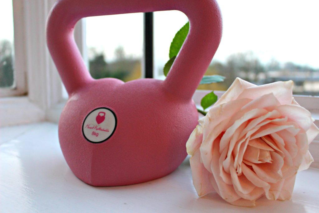 Try these different kettlebell workouts via @agirlsgottaspa