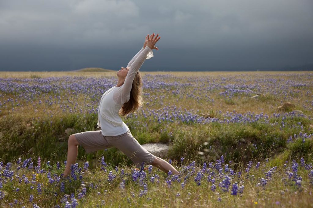 Yoga for beginners from yogi, Emily Burton via @agirlsgottaspa