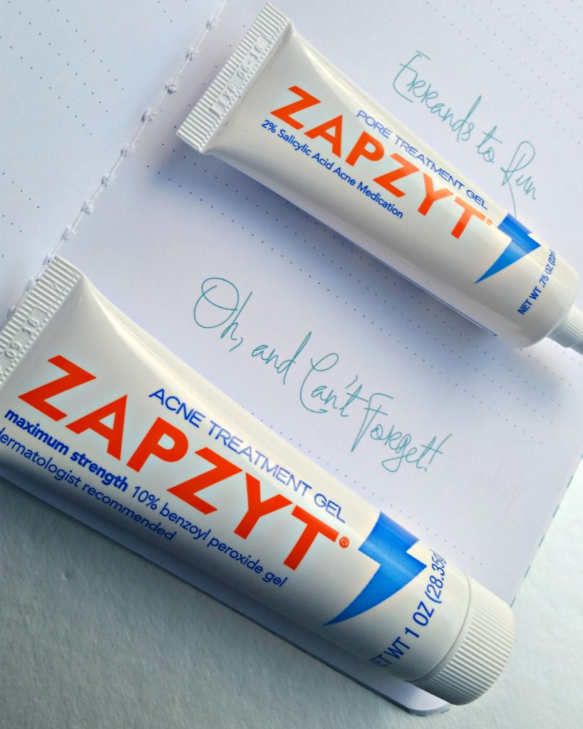 If you are looking for a zit removal solution and one that is fast - check out @agirlsgottaspa's review of @zapzyt #ad