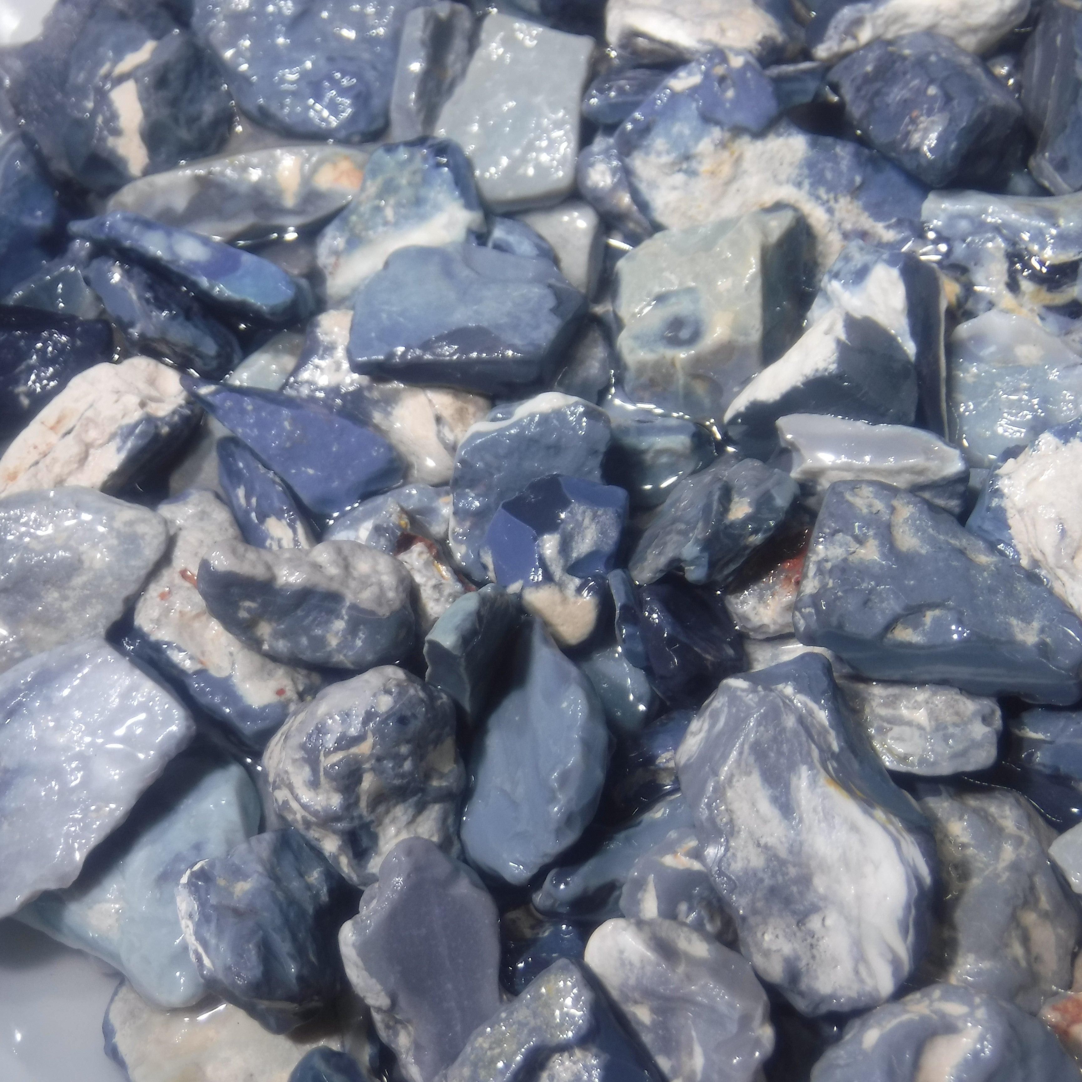 1000 cts Random Scoop of Black & Semi Black Potch from Lightning Ridge NSW Australia size range 50mm to 25mm