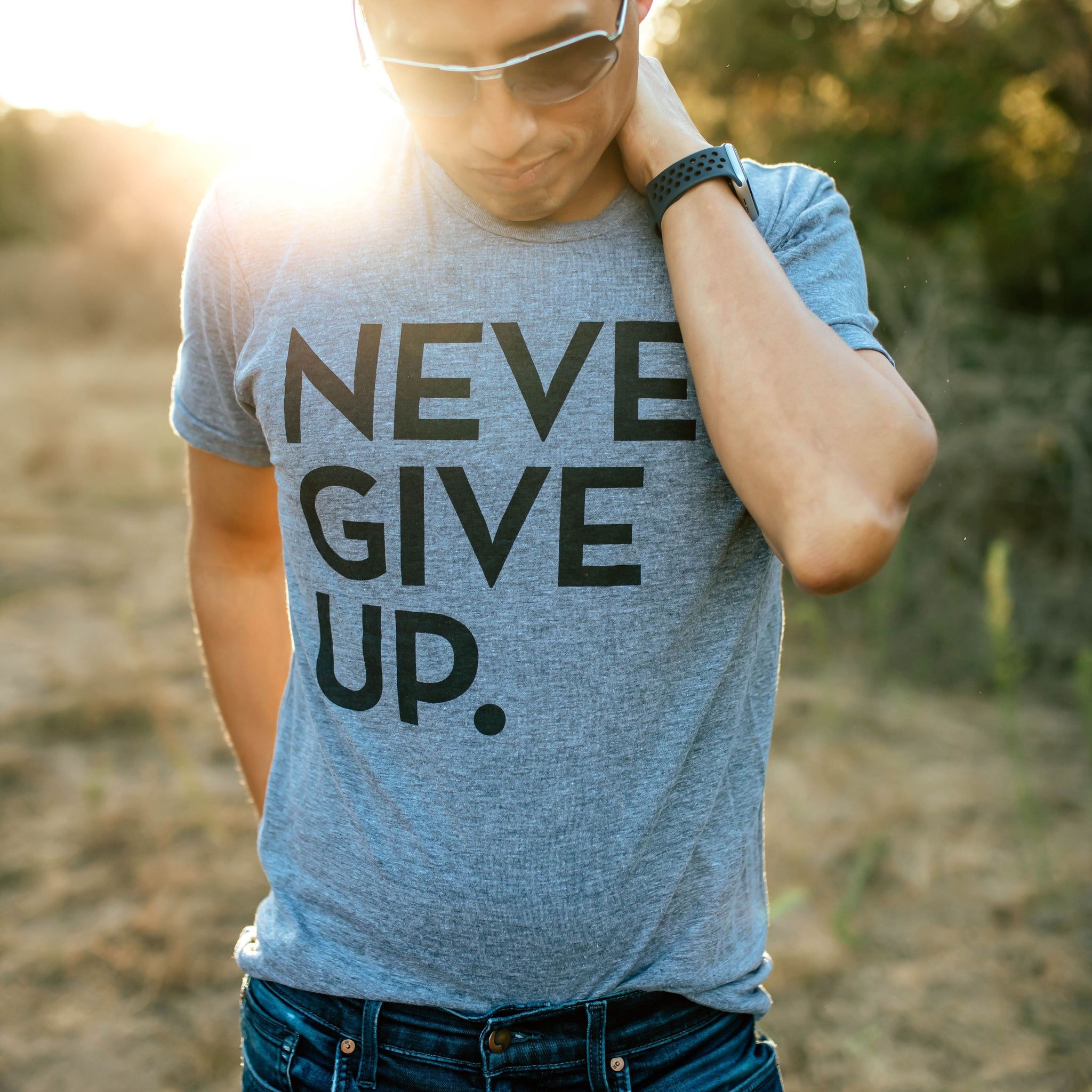 Never Give Up. (Stripe) XSmall