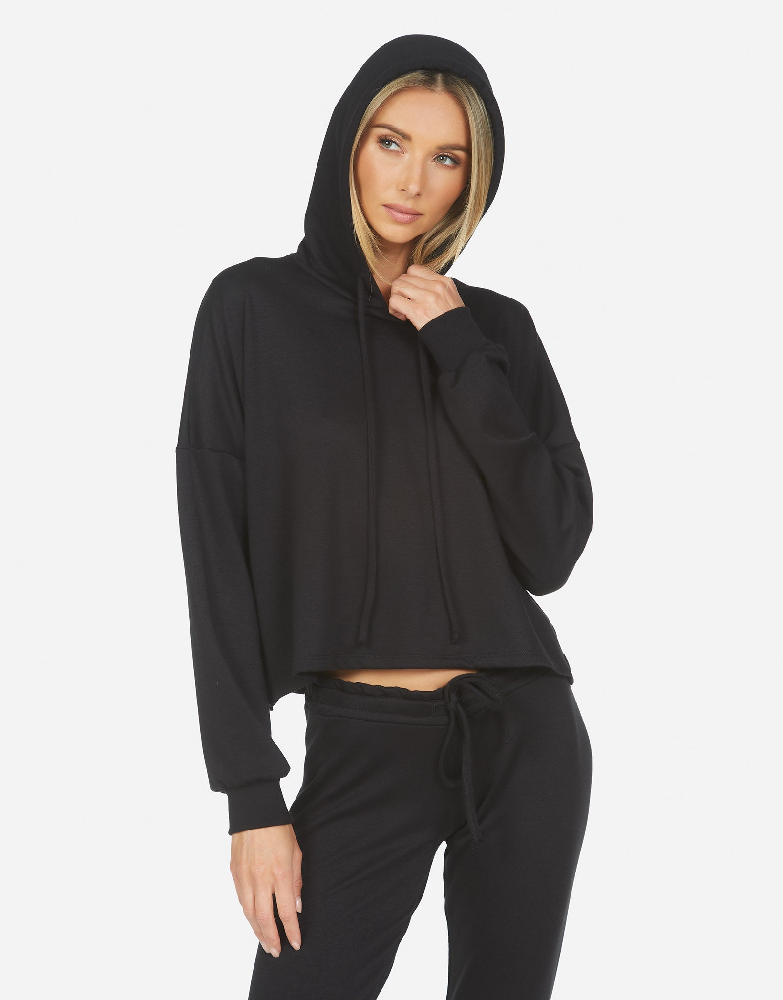 Vincenzo LE Hoodie Pullover - Black XS