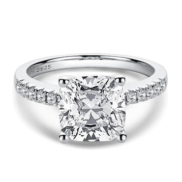 Moissanite Ring – ZULRE