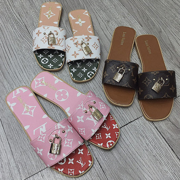 LV Louis Vuitton Patchwork Color Letter Print Lock Head Slippers