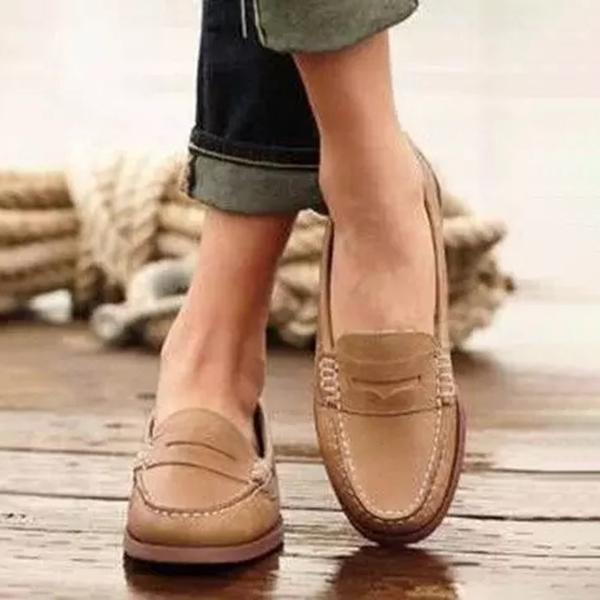 Myquees Women Vintage Slip On Loafers Low Heel Pu Leather Loafers