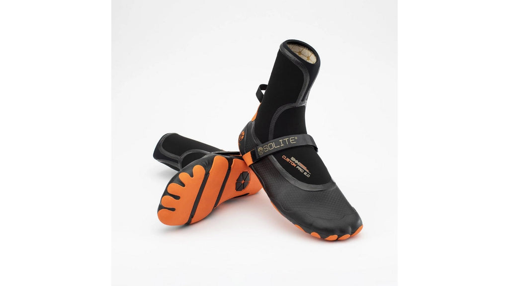 Neoprene boots for winter surfing in the UK