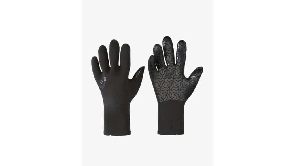 Neoprene Gloves for Winter surfing in the UK