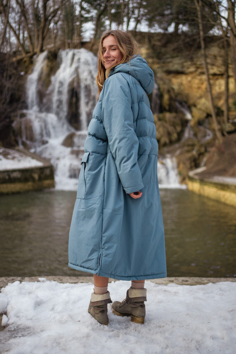 Best Changing Robes For Outdoor Adventures - keep it simpElle