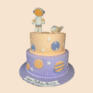 Astronaut cake | Cake, Astronaut birthday, Themed cakes