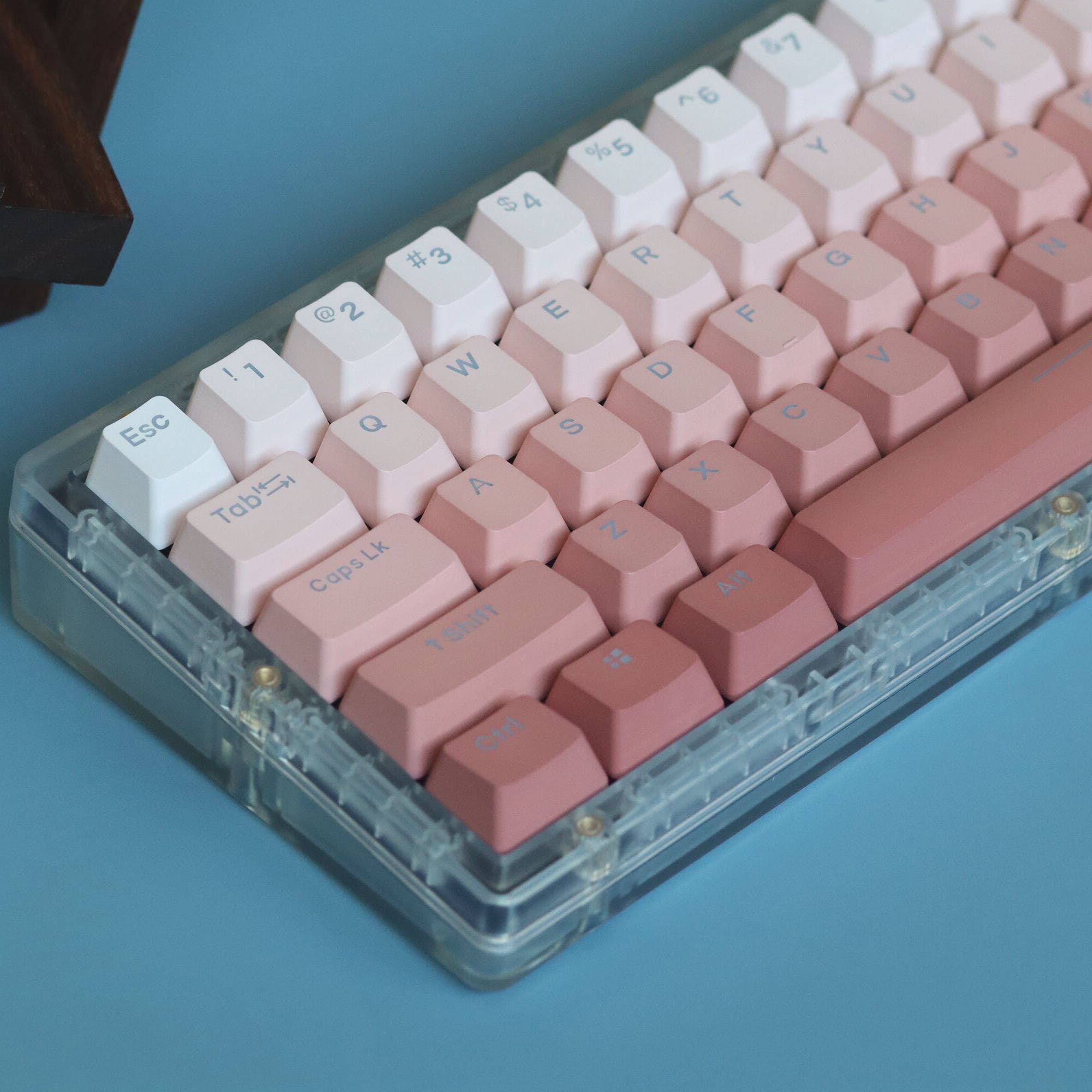 Pink Gradient Backlight Keycaps