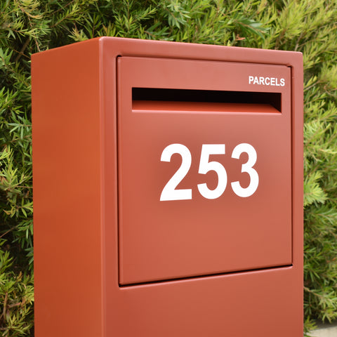 manor red parcel box