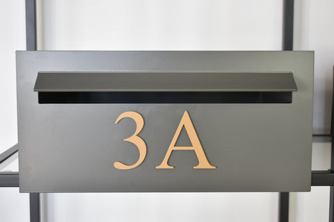 gold bolt on letterbox numbers