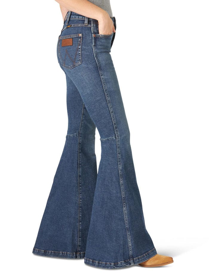 Women Wrangler Retro Flare Jeans – Twisted T Western & More