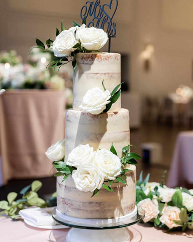 3 tier cake with Roses