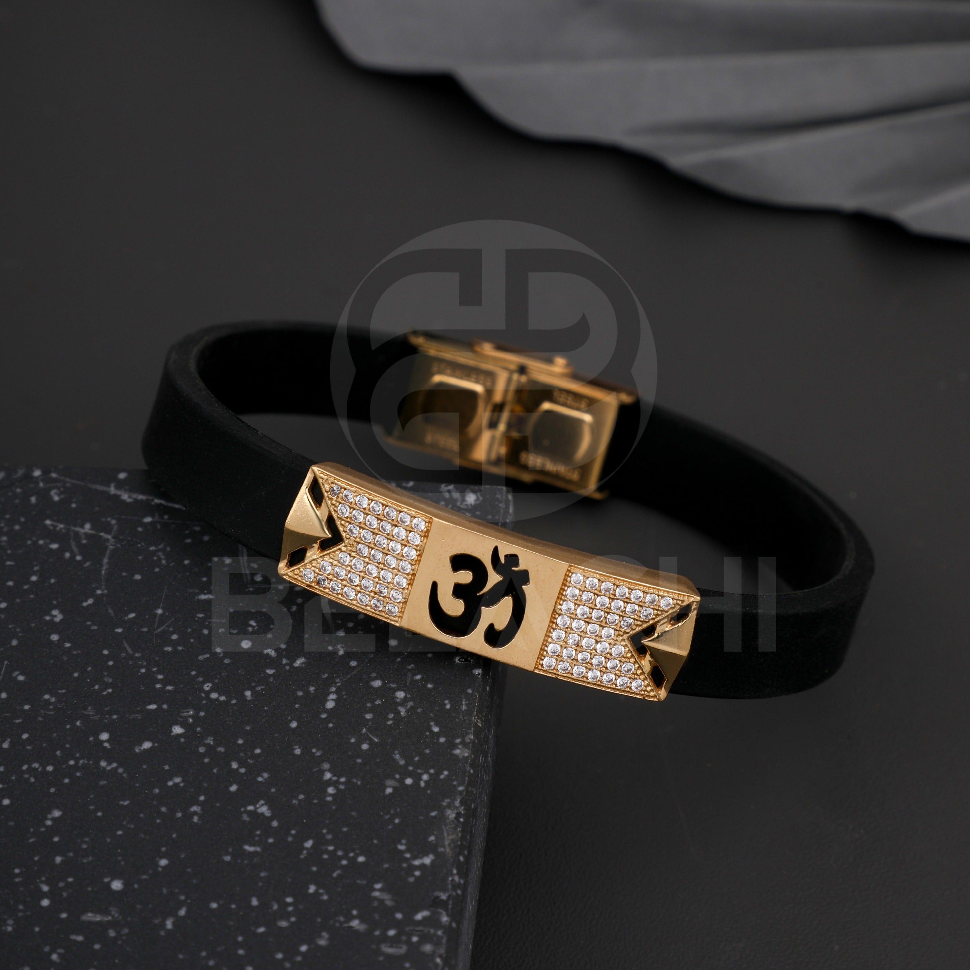 Gold Om Bracelet Bali Gold Om Pendant and Fresh Water Pearl Bracelet - Etsy  | Om bracelet, Om pendant, Gold pearl bracelet
