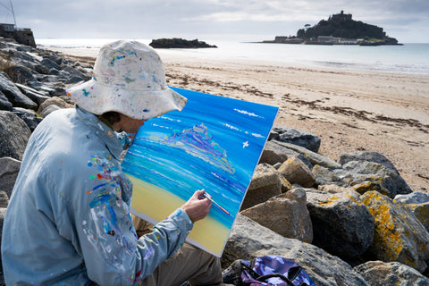 Artist John Dyer painting St Michael's Mount. Courtesy of Rohan.