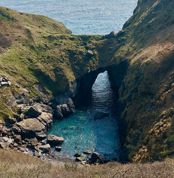 Devil's Frying Pan, Cadgwith, Cornwall